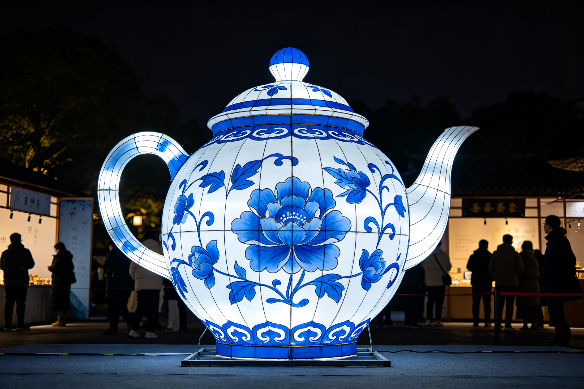 Blue and white porcelain teapot lantern at exhibition